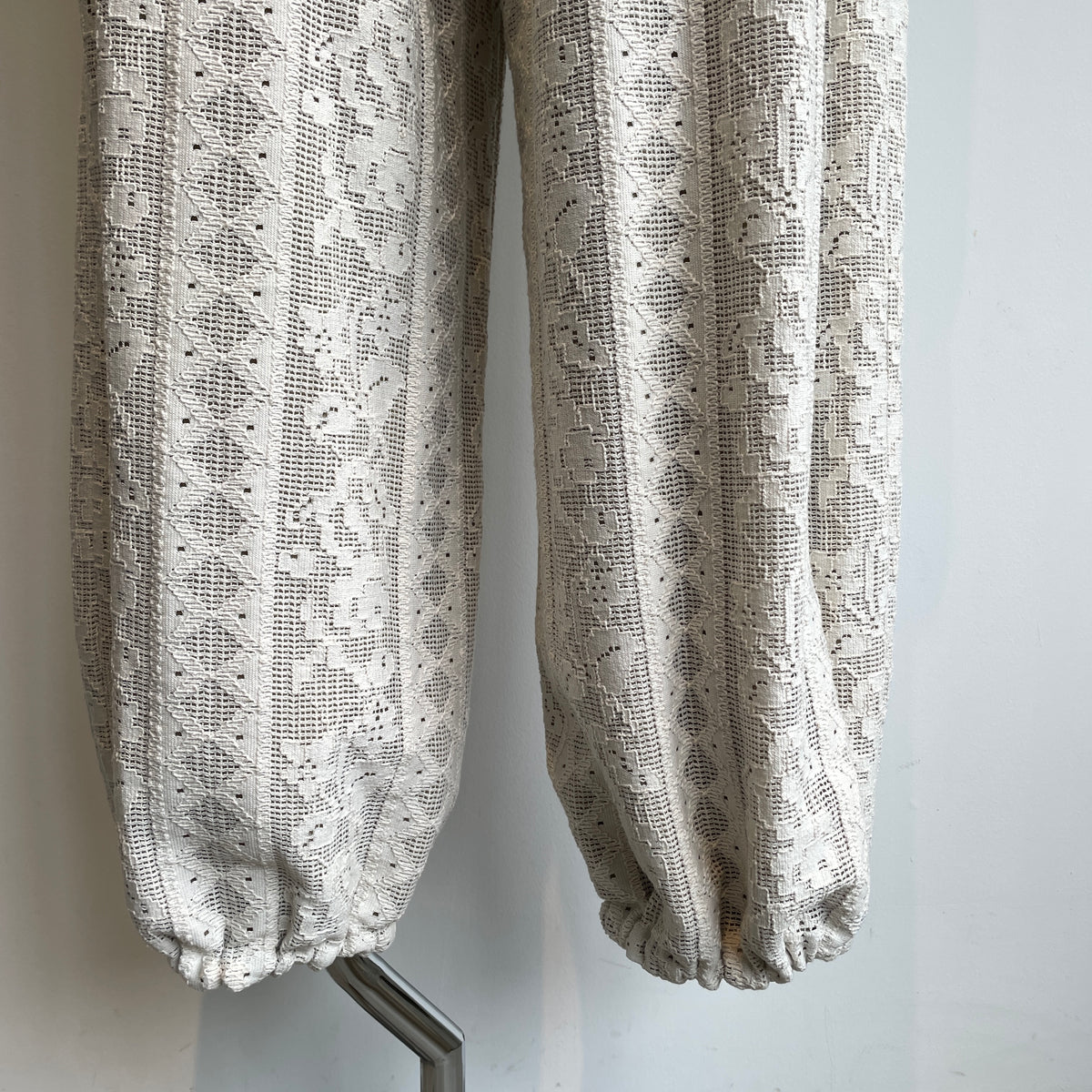 qiri//field flower lace ギャザーパンツ 6301PT008262