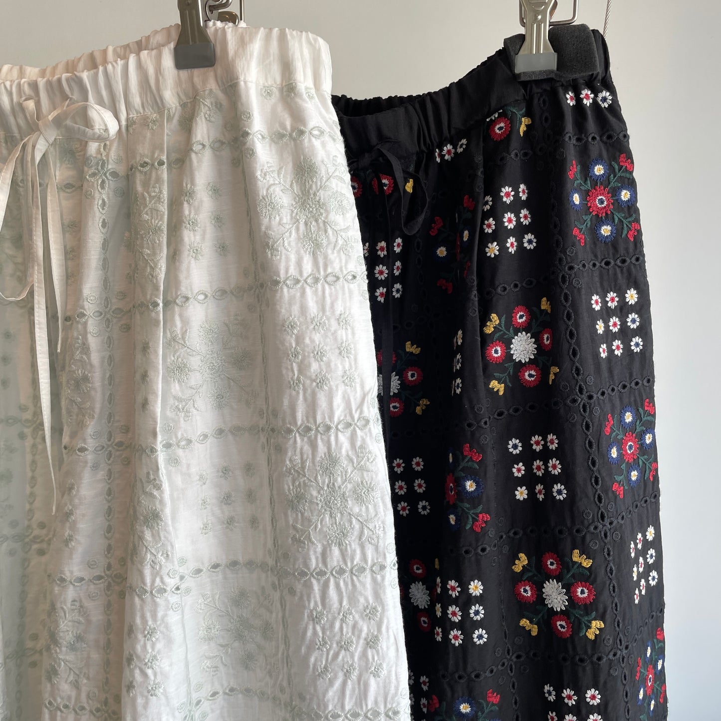 yuni//eyelet embroidelyイージーパンツ 1701PT032251
