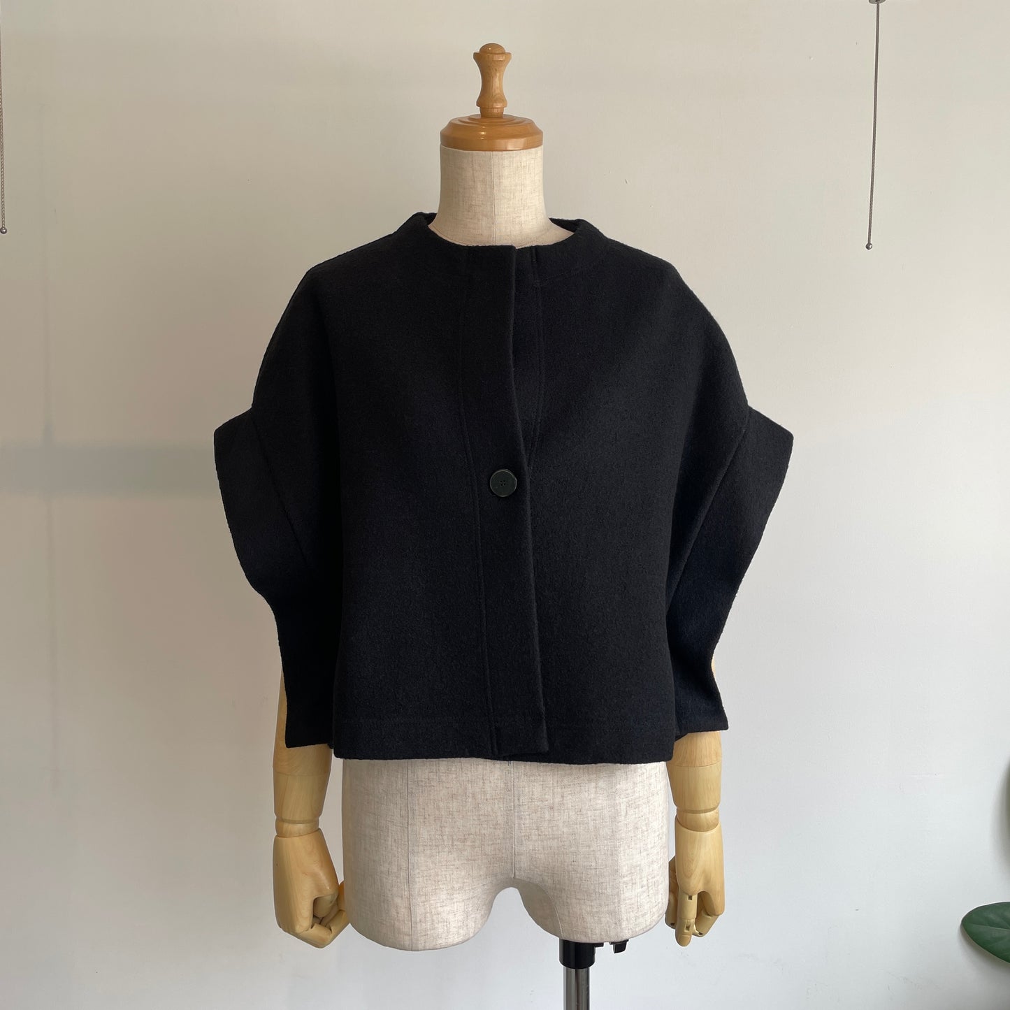 SI-HIRAI //SHORT ROBE CHAW25-6011