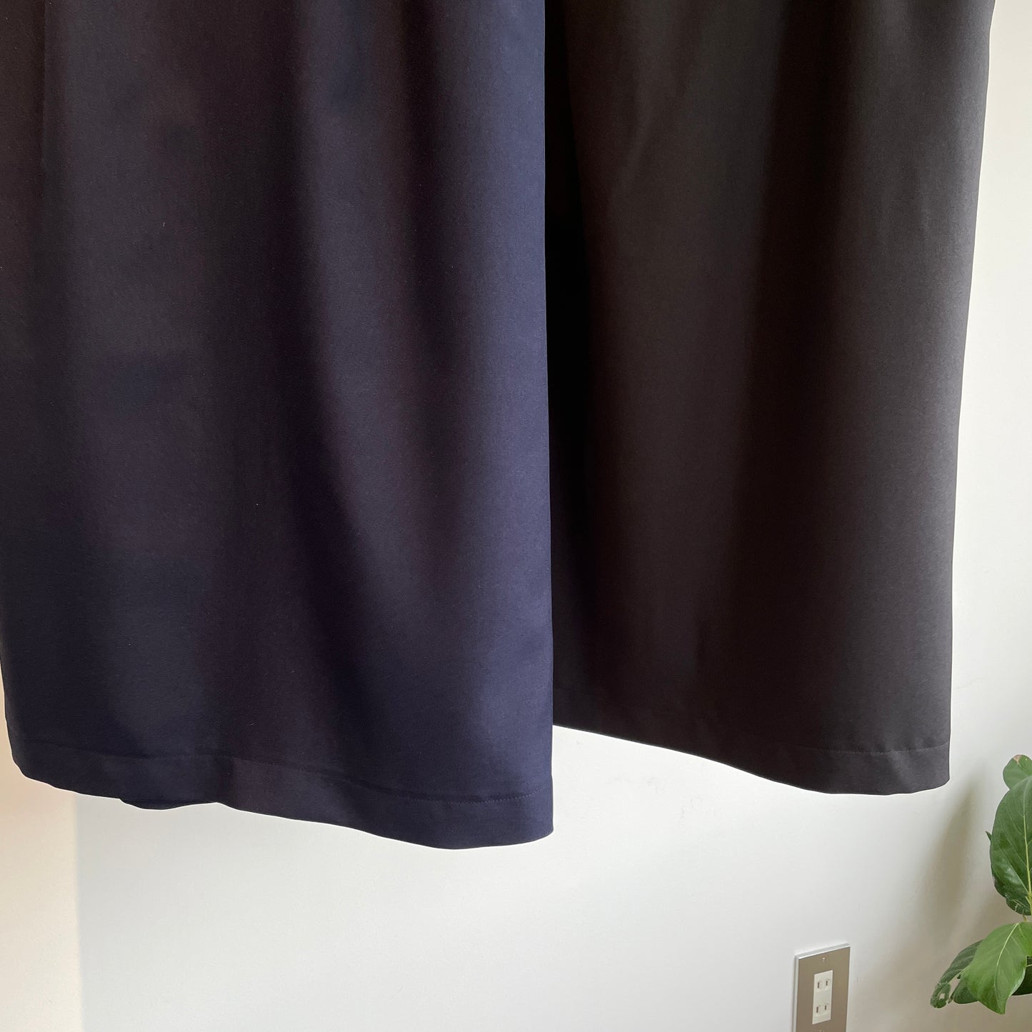 sisisi //skirt 2023-AW073