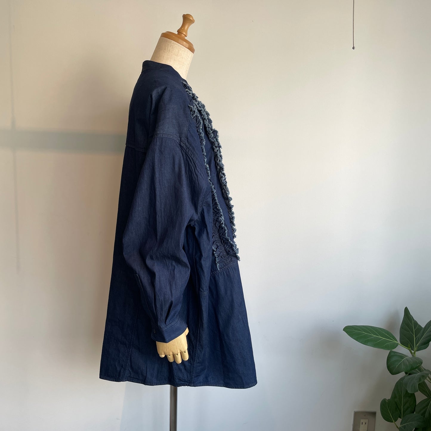 buoy//5.5OZLIGHT DENIM FRILL SHIRT 2701BL003252