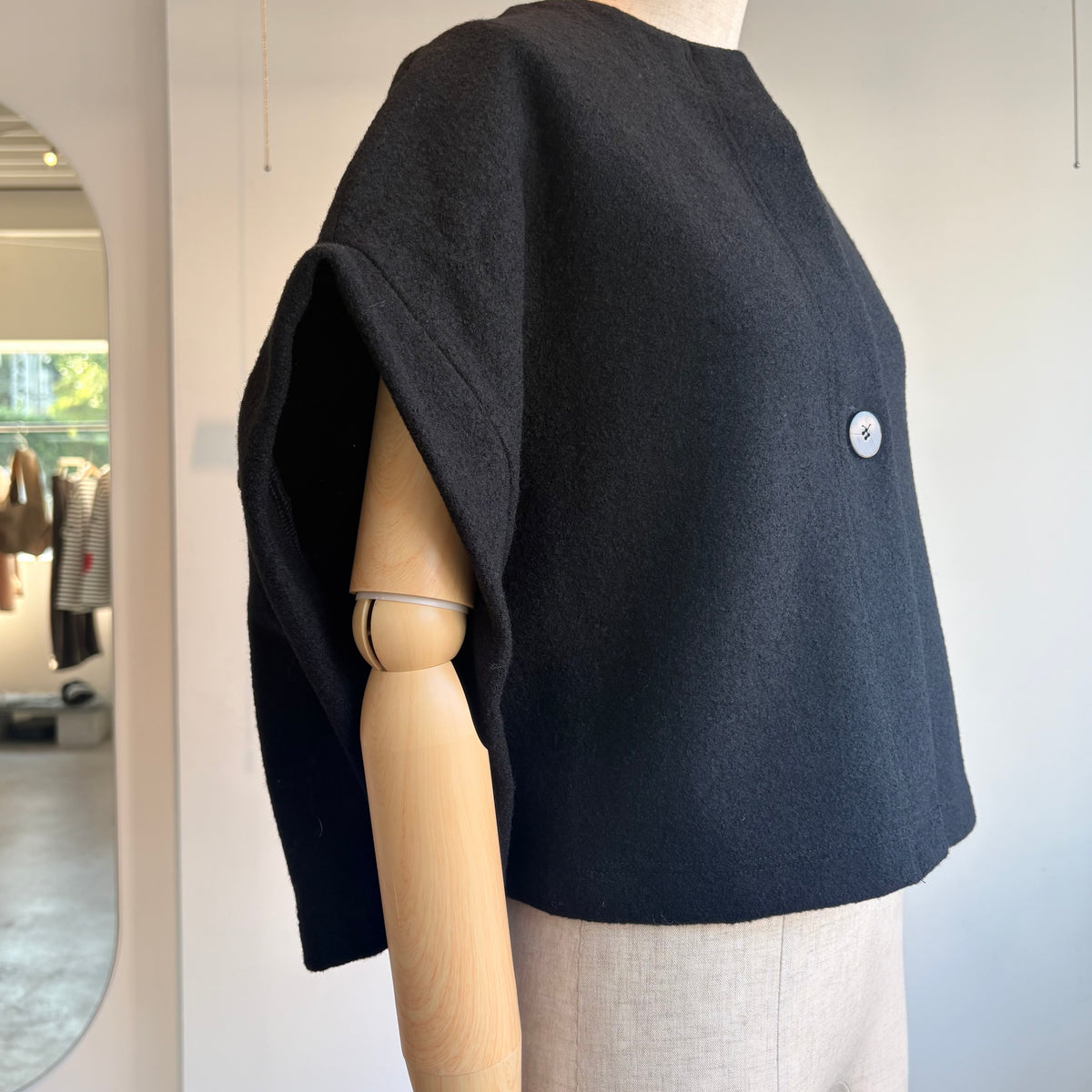 SI HIRAI//SHORT ROBE CHAW26-6011