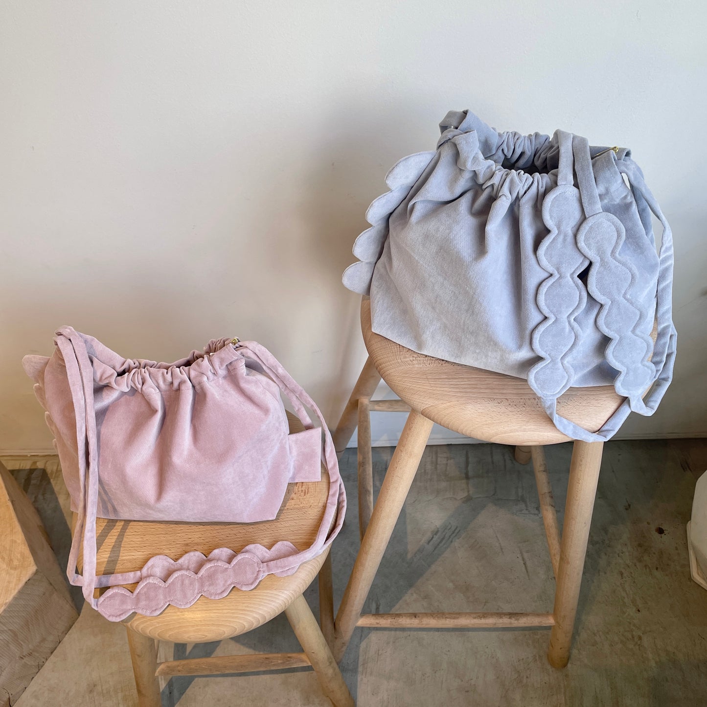 chitose.K //scallop kincyaku bag 3232-02