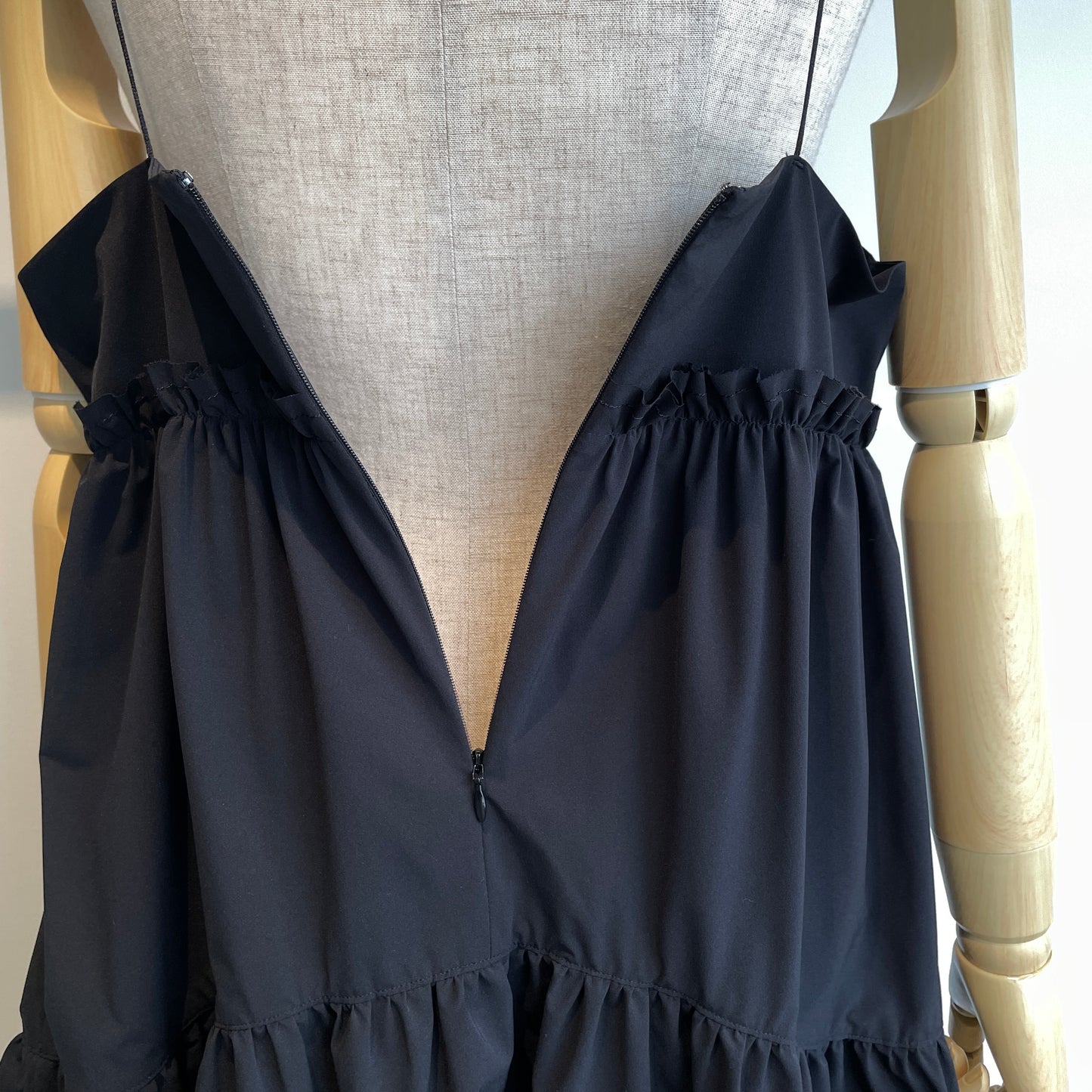 iki//mauri ティアード キャミワンピース 3101OP005241