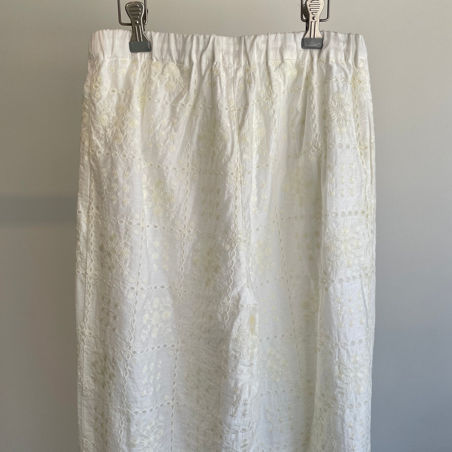 yuni//eyelet embroidelyイージーパンツ 1701PT032251