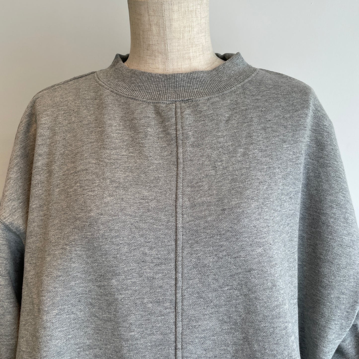 universaltissu//セントラル裏毛
ギャザースリーブPO US250CT017