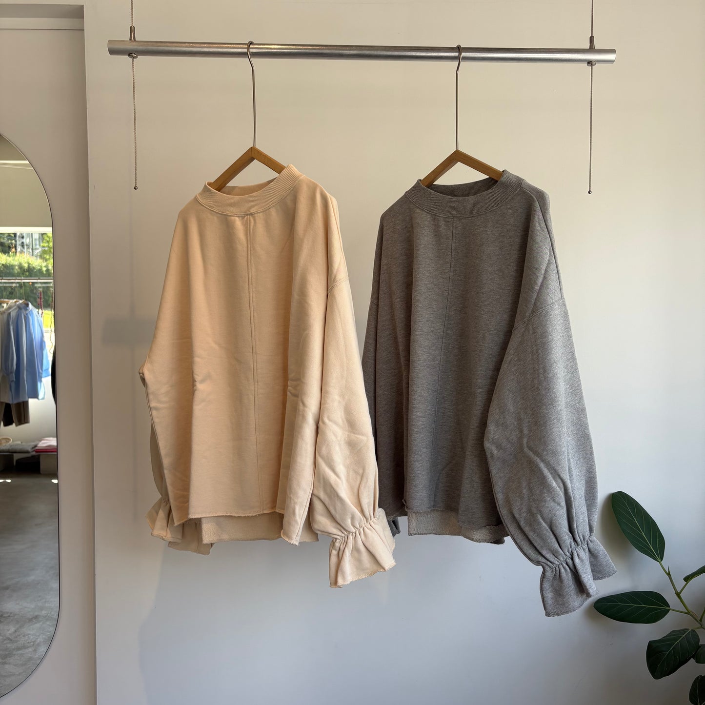 universaltissu//セントラル裏毛
ギャザースリーブPO US250CT017