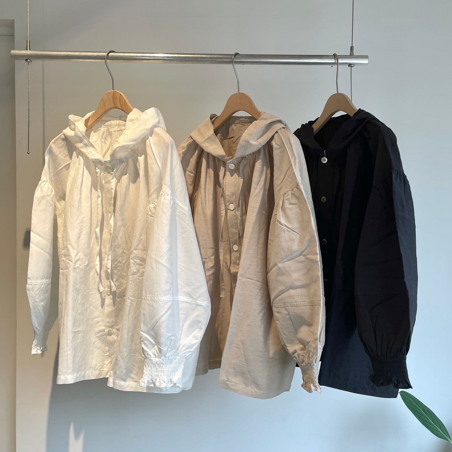 universaltissu //コットンキュプラリネン フーディー　US260BL034