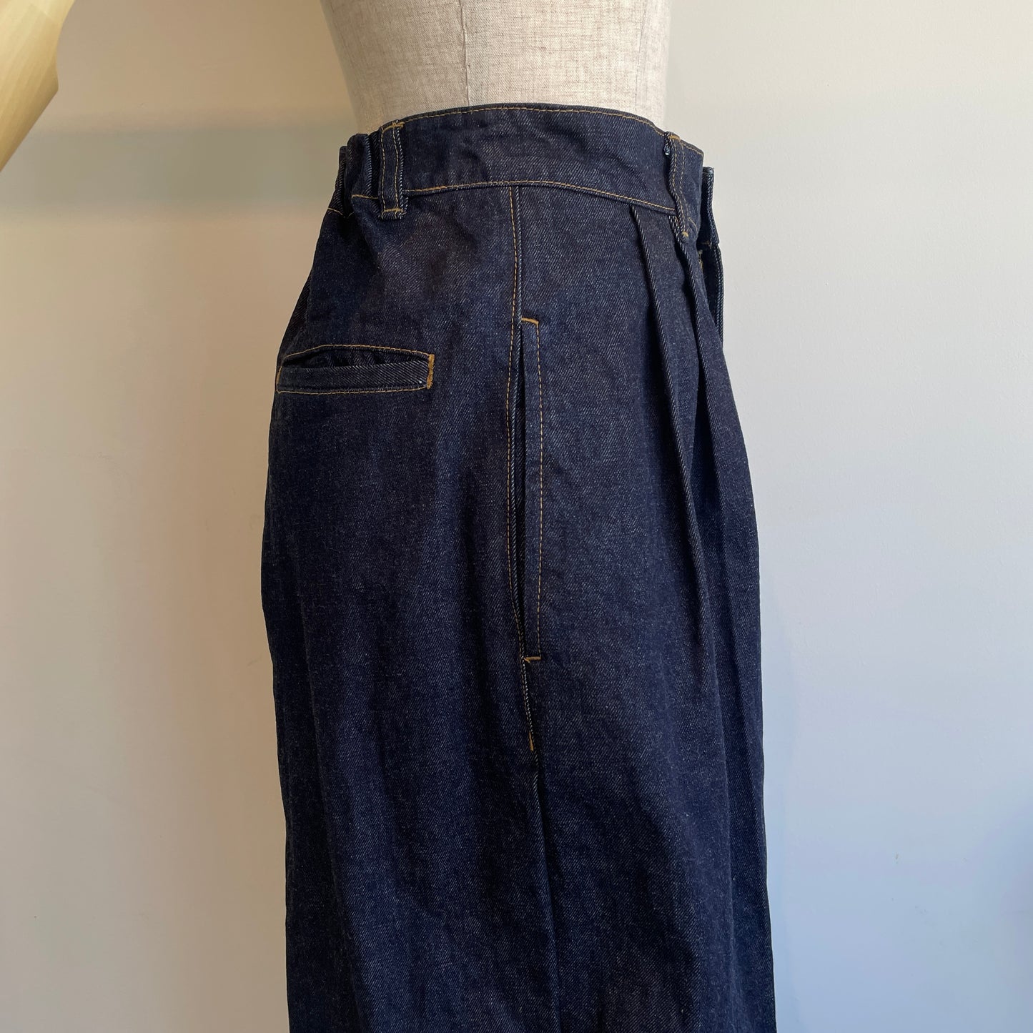 yuni//Cotton 11oz denim back gum wide パンツ　1701PT004262