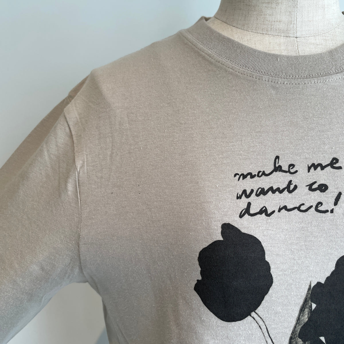 sweetlittlenothing//black tulip 長袖Tシャツ／Sサイズ