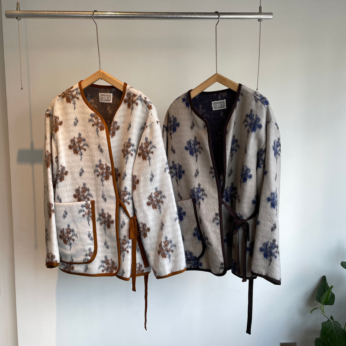 qiri//sarasa raised jacquard カーディガン　6301BL004262