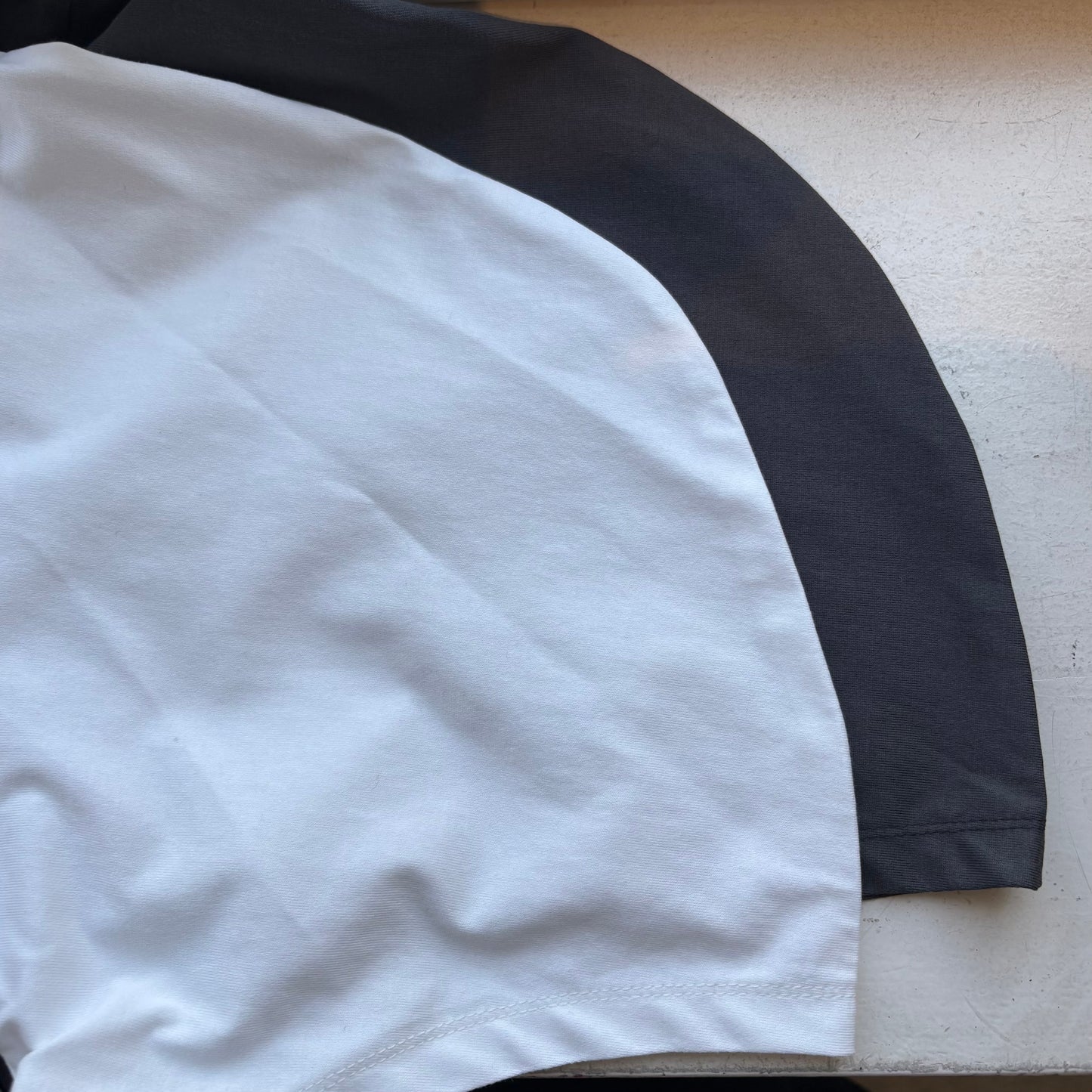 SI HIRAI//ROUND SLEEVE-T  CHSS26-7013