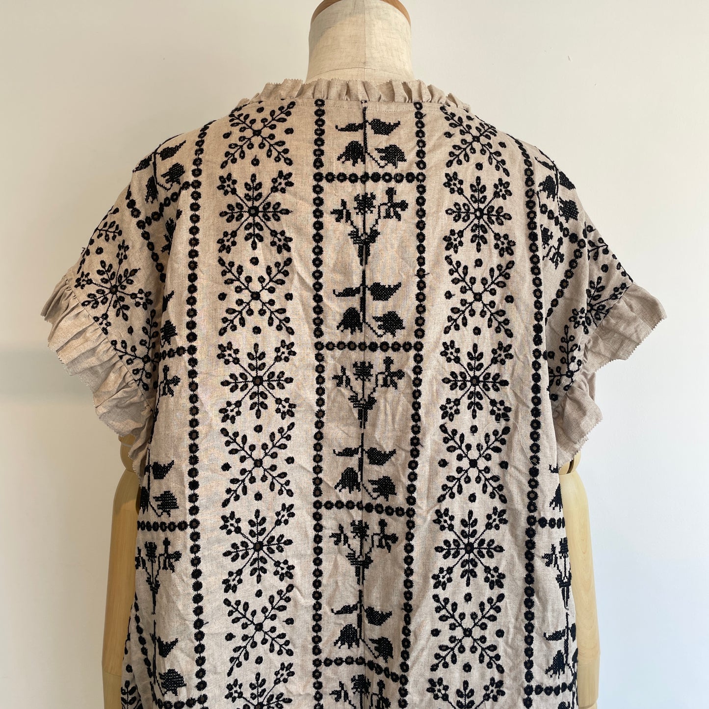 qiri//grow’ embroidery フリルワンピース 6301OP003261