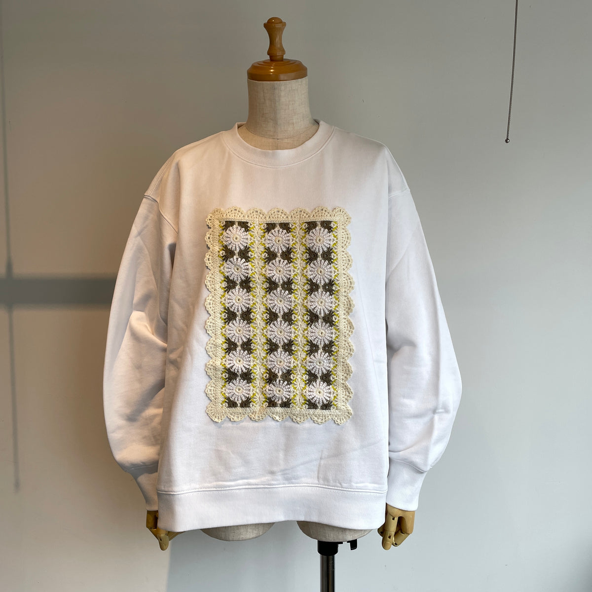 yuni//Cotton裏毛 color lace プルオーバー　1701CT001262