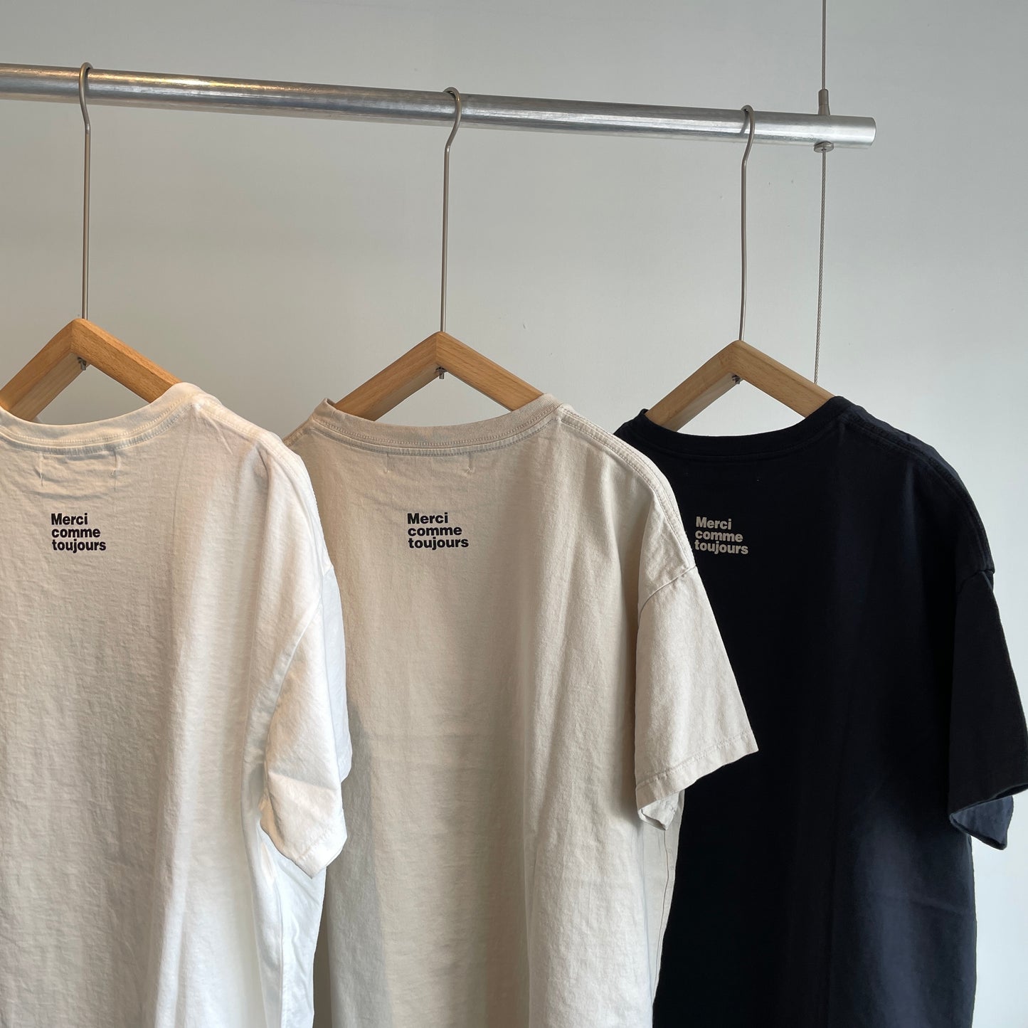 handsofcreation//26/-空紡度詰め天竺バックプリントT 01620842