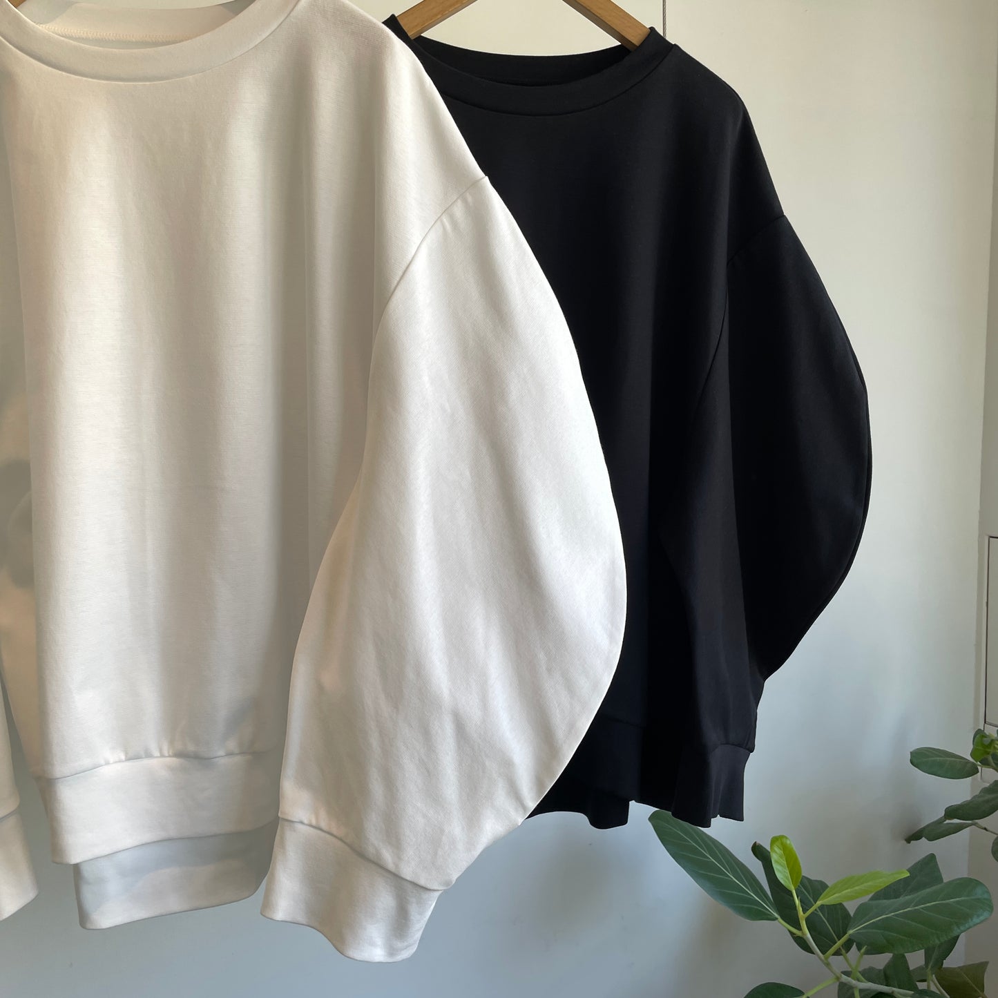 SI HIRAI//ROUND LONG SLEEVE-T  CHAW26-8003