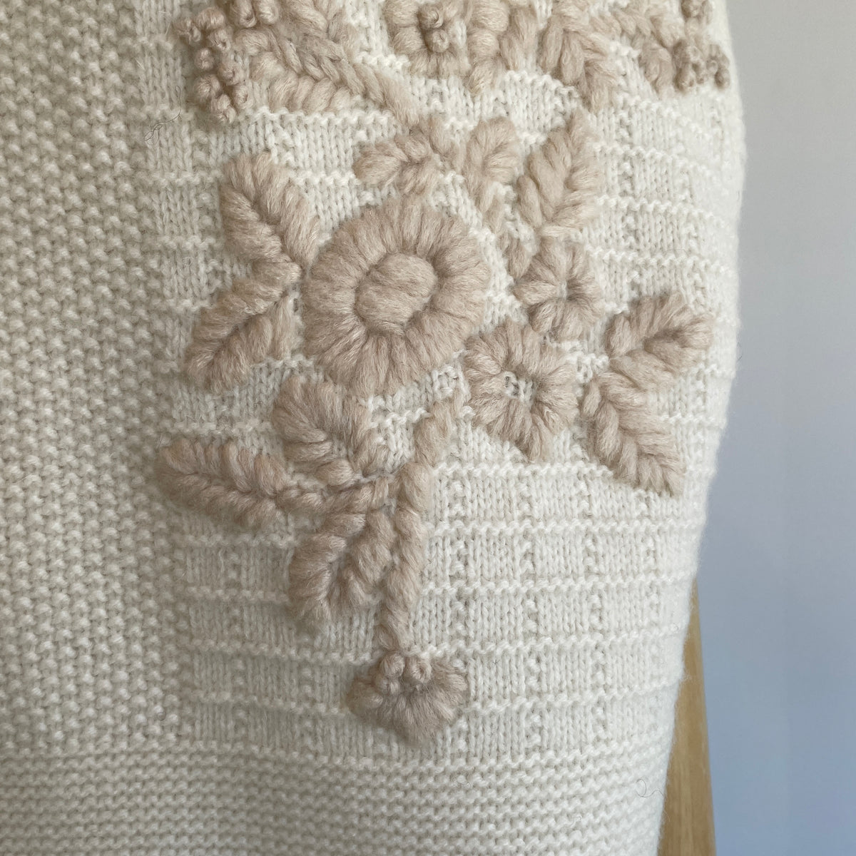 yuni//ウール / ハンド刺繍ベスト　1701KN002262