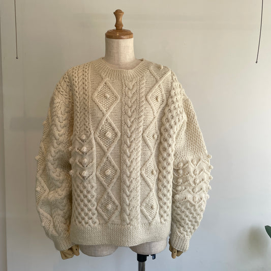 yuni //ネパールハンドニット　PO 1701KN004252