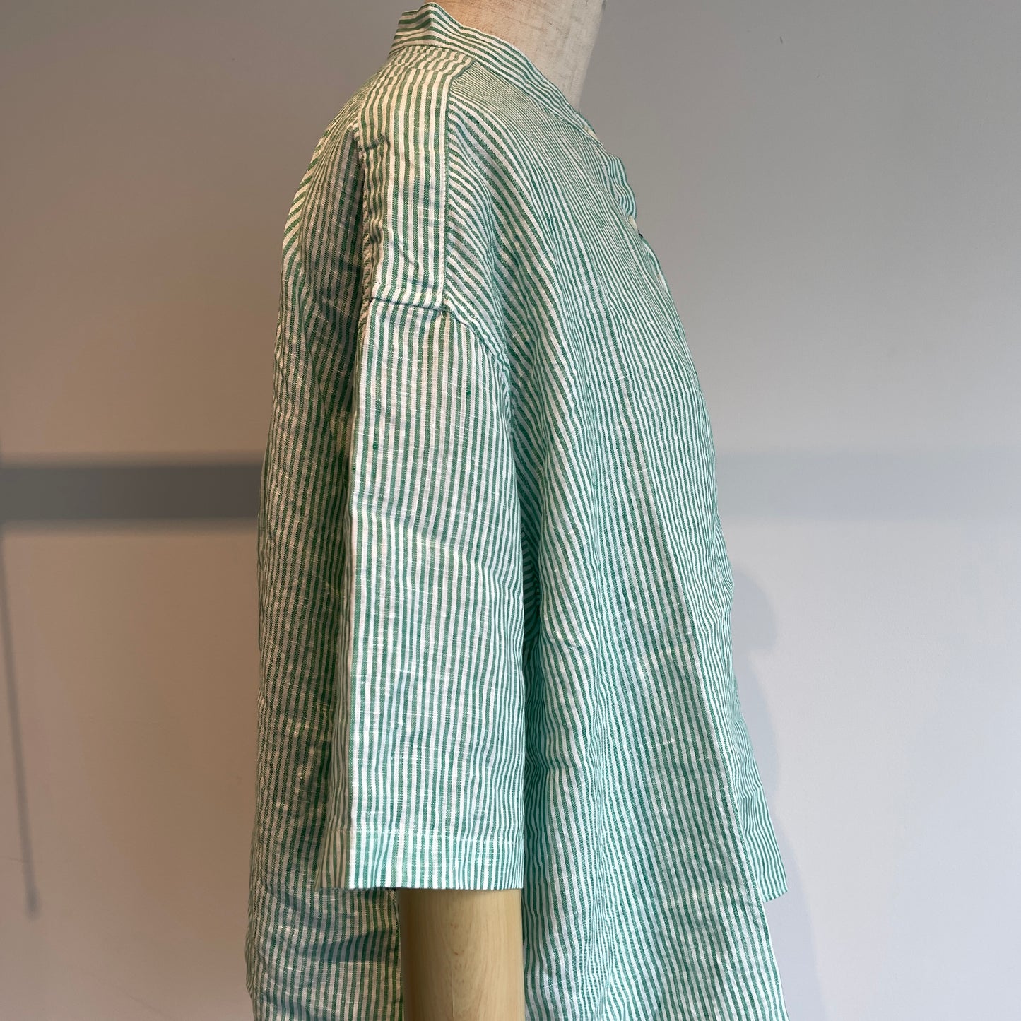 handsofcreation//先染めFrench Linenシンプルバンドカラーシャツ01620635