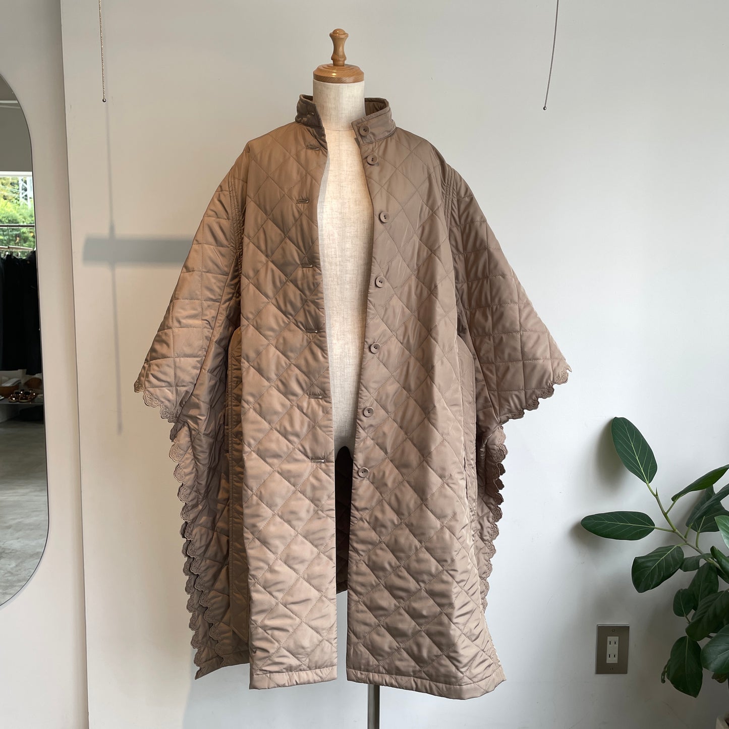 porterdesboutons//キルティングスカラップポンチョコート　P-14-1-057