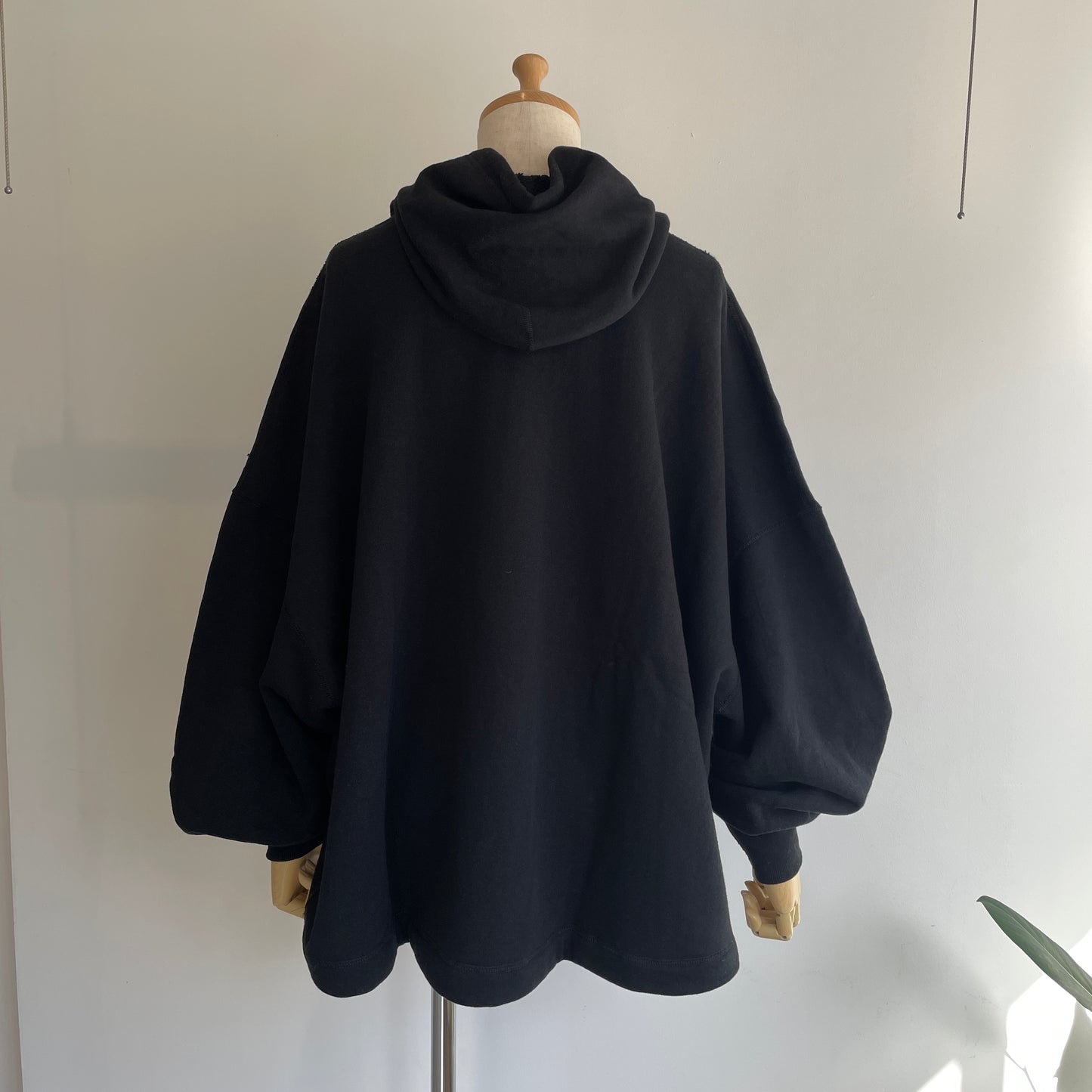 handsofcreation//30/10ランダム吊り裏毛フーディーPO 02550835