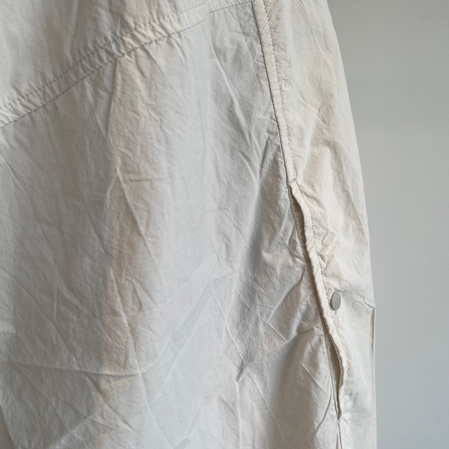 buoy buoy//45d NYLON 伊吹染め PONCHO シャツ　2701BL017261