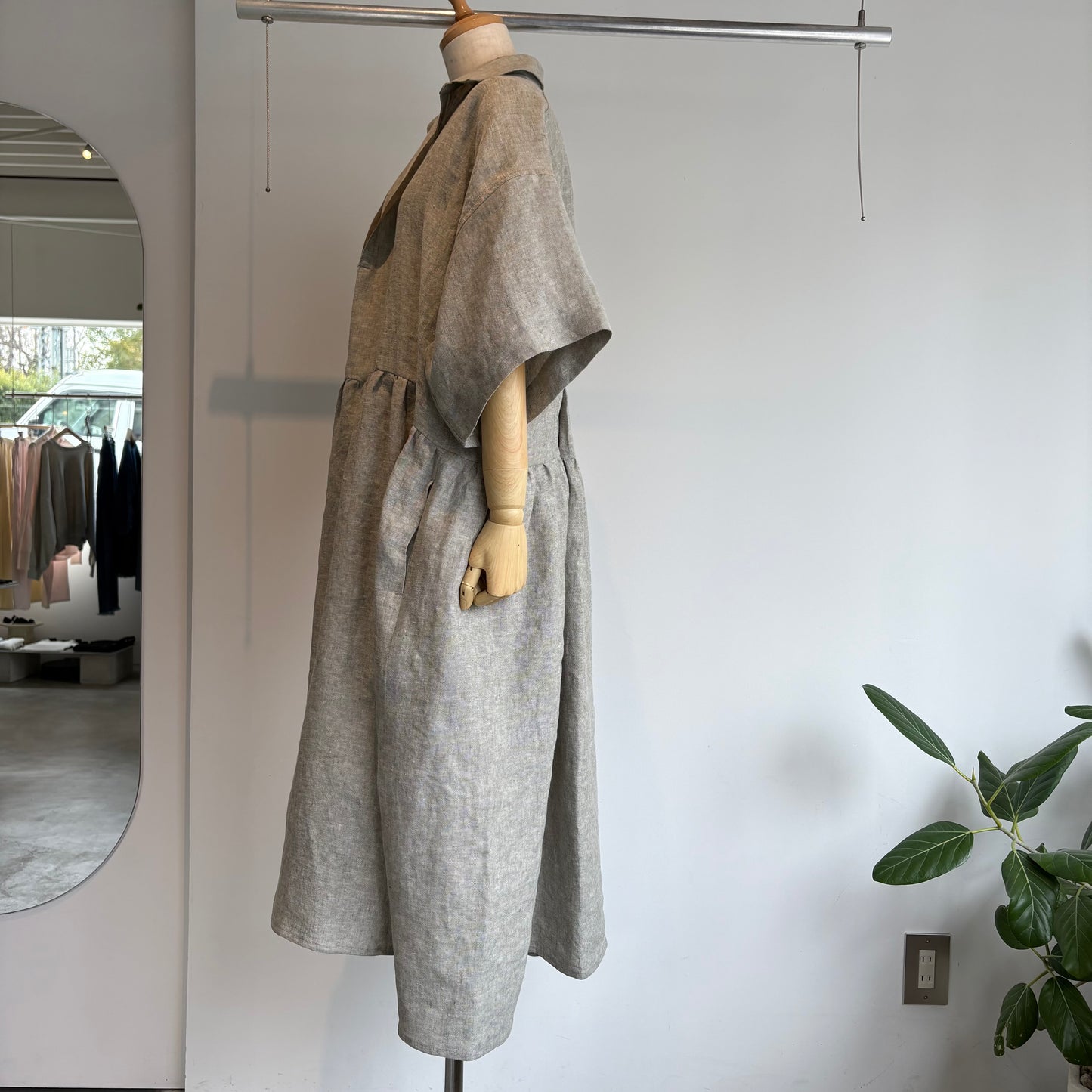 NATIVE VILLAGE//木の梢 ワイドスリーブドレス　31261-08311