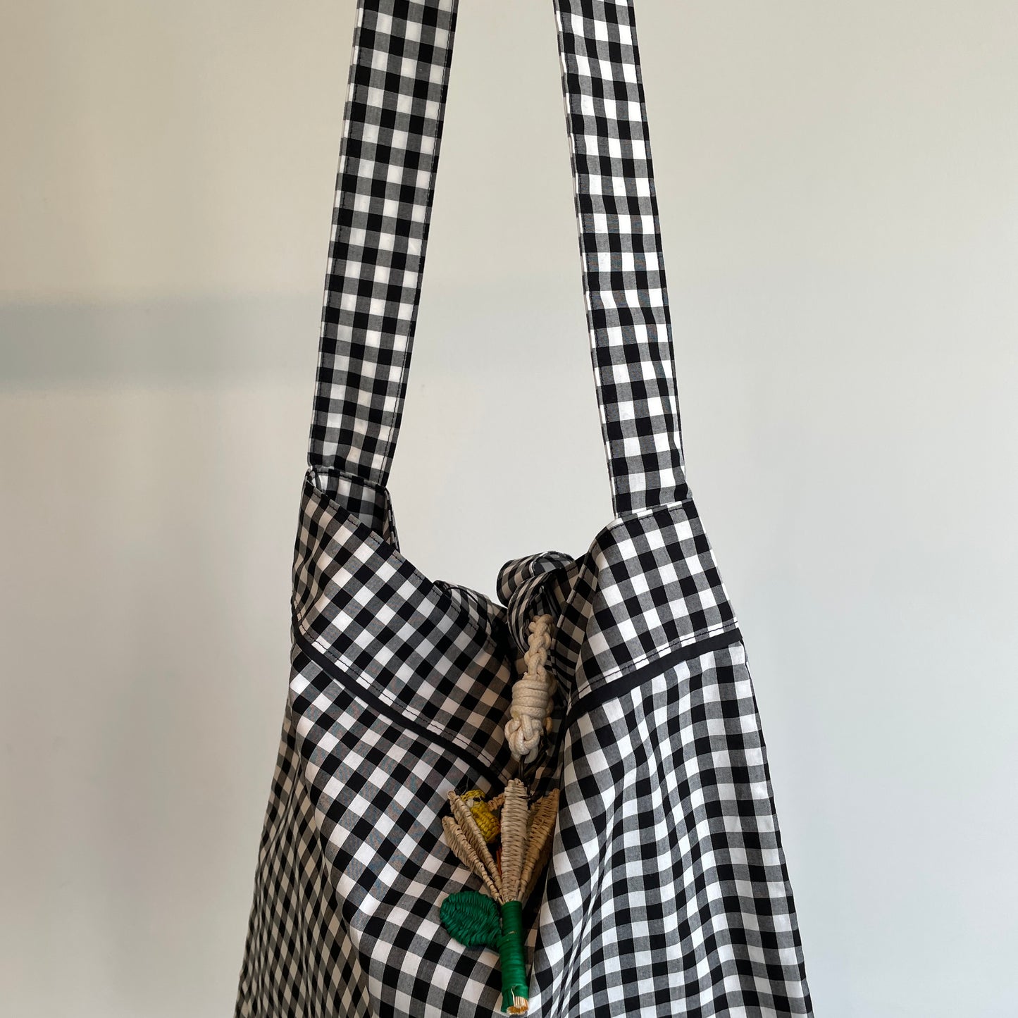 porter des boutons//bee2wayBag  P23-5-044-06