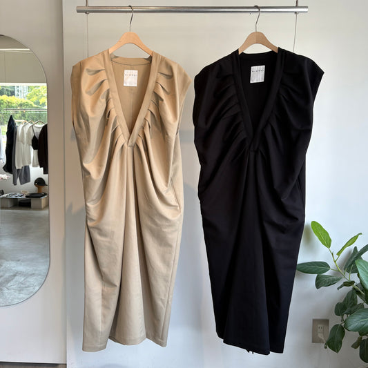 SIHIRAI//TUCK-ONE-PIECE DRESS       CHAW 25-5115 (DD)