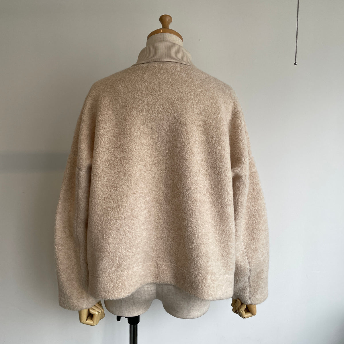 porter des boutons//リブ襟ウールパイルプルオーバー　P24-3-058-04