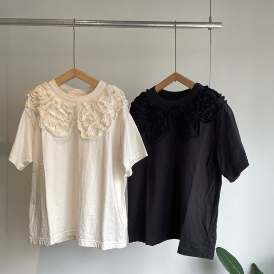 qiri//ribbon collar embroidery Tシャツ　6301CT008261