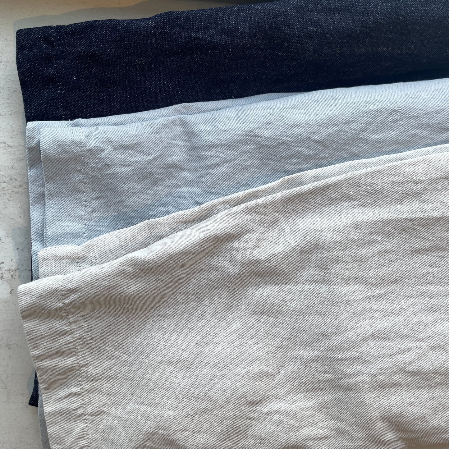 yuni//Cotton/Linen denim wide cocoon パンツ　1701PT016261