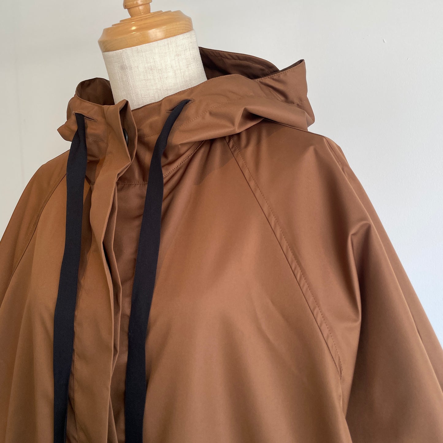 porter des boutons//ポケッタブルコート　P23-1-020