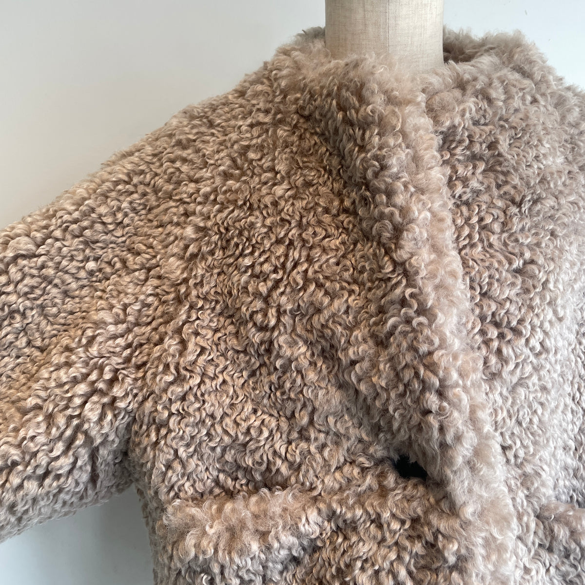 SI HIRAI//WIDE SLEEVE SHORT COAT  CHAW26-8015