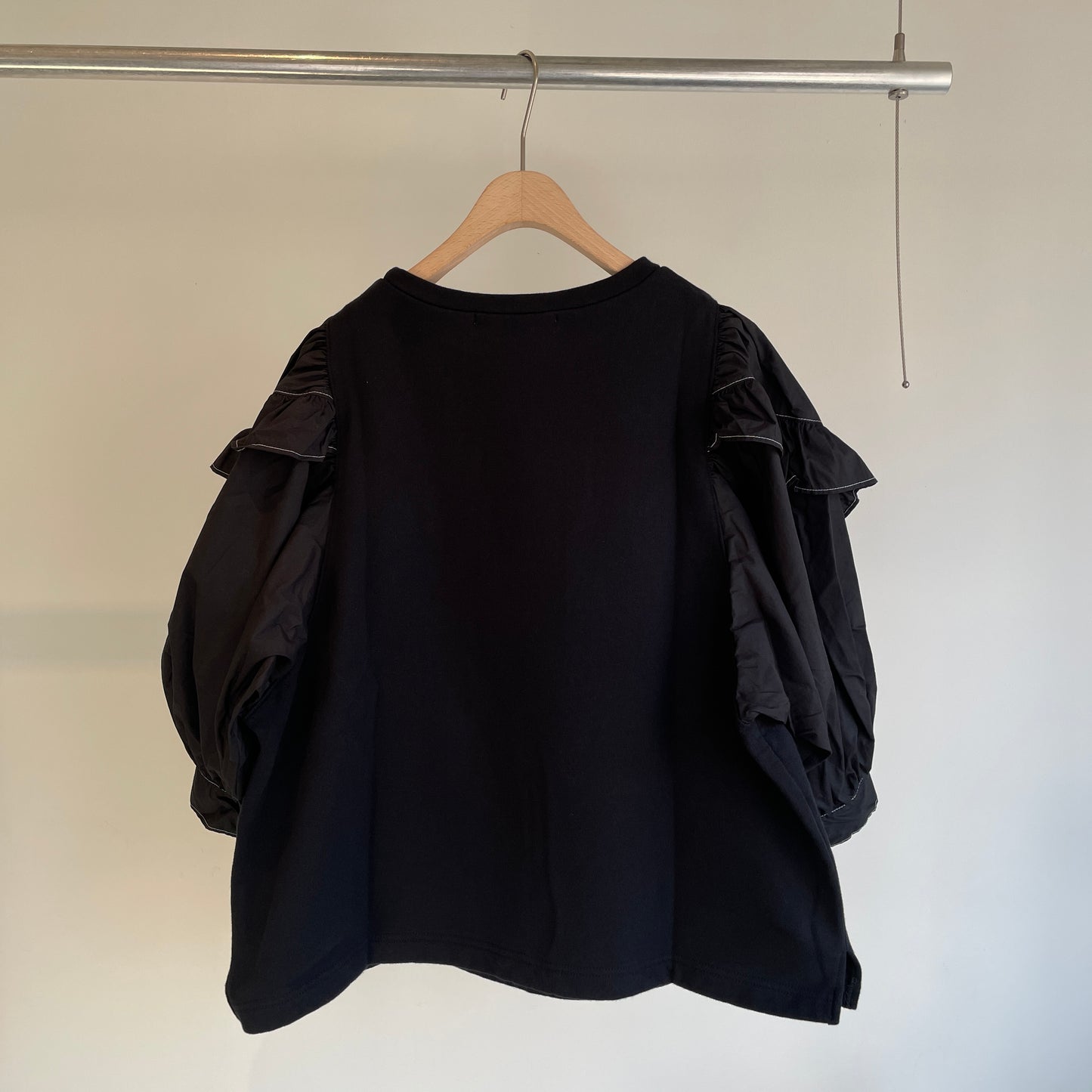 universaltissu//セントラル裏毛タイプライターコンボフリルPO
US260CT032