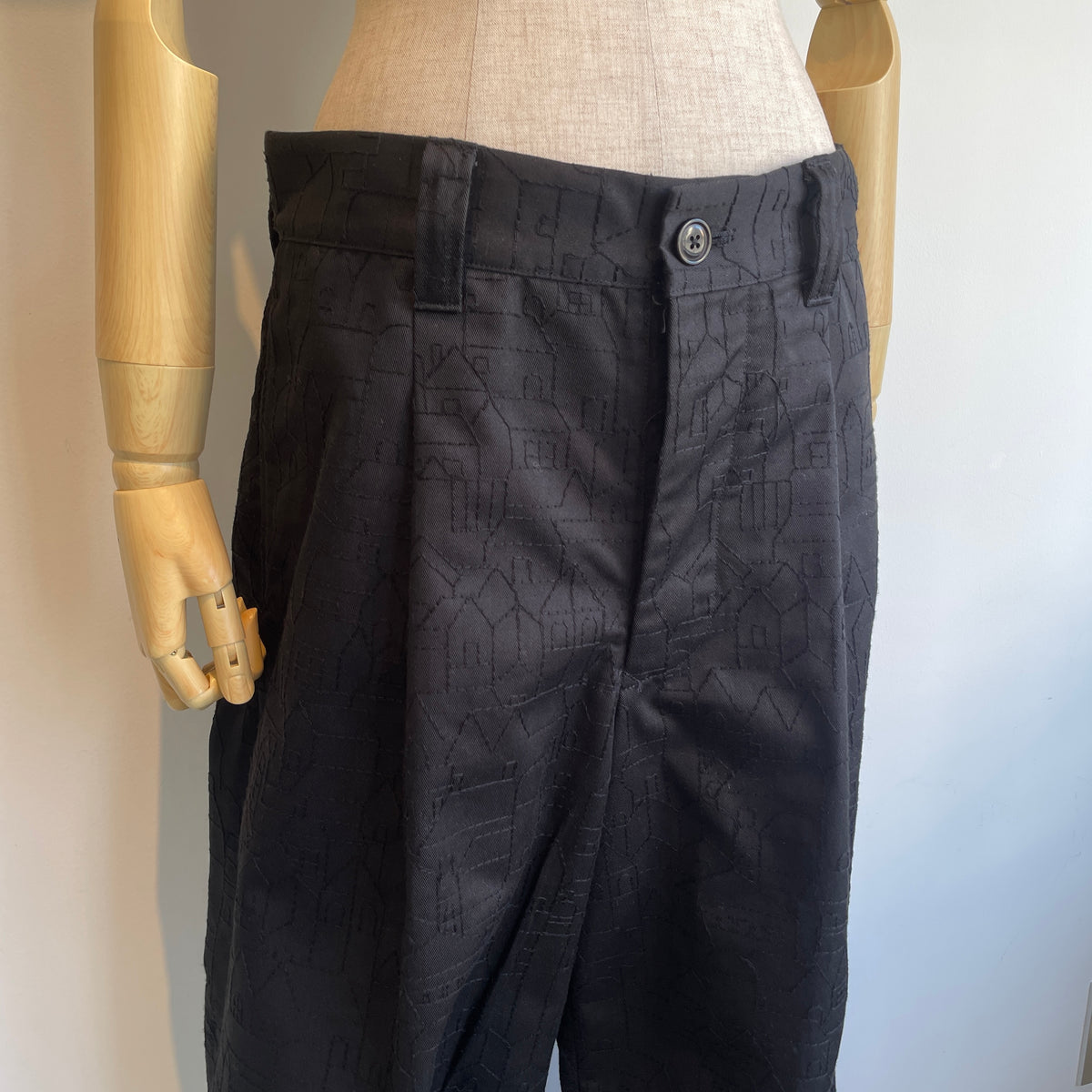 ASEEDONCLOUD【受注商品】//Townscape embroidery Robber trousers 271504