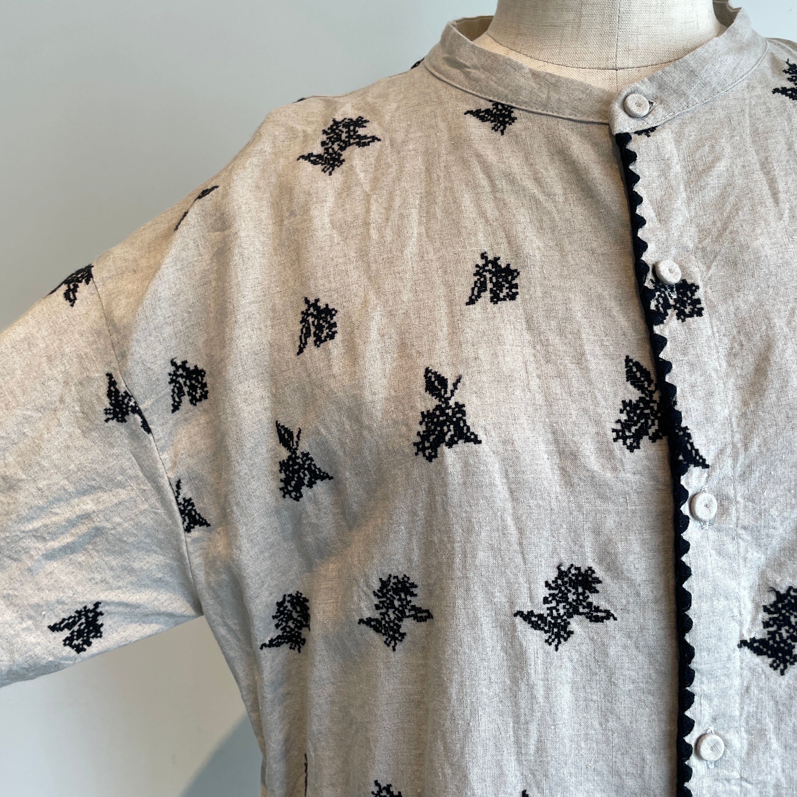 qiri //金木犀 embroidery ワンピース 6301OP001252 – hibikiru