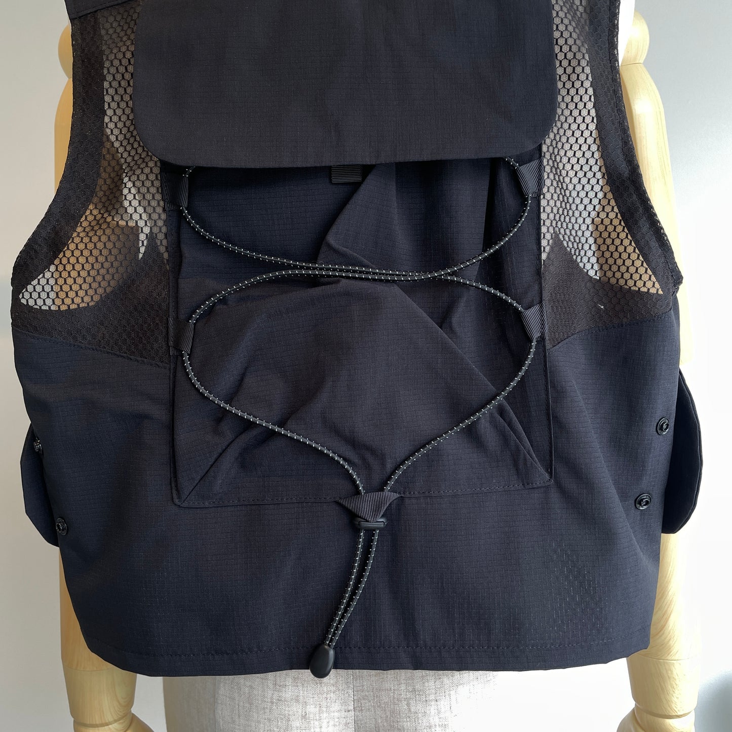 ASEEDONCLOUD // handwerker  HW TS waistcoat 261703