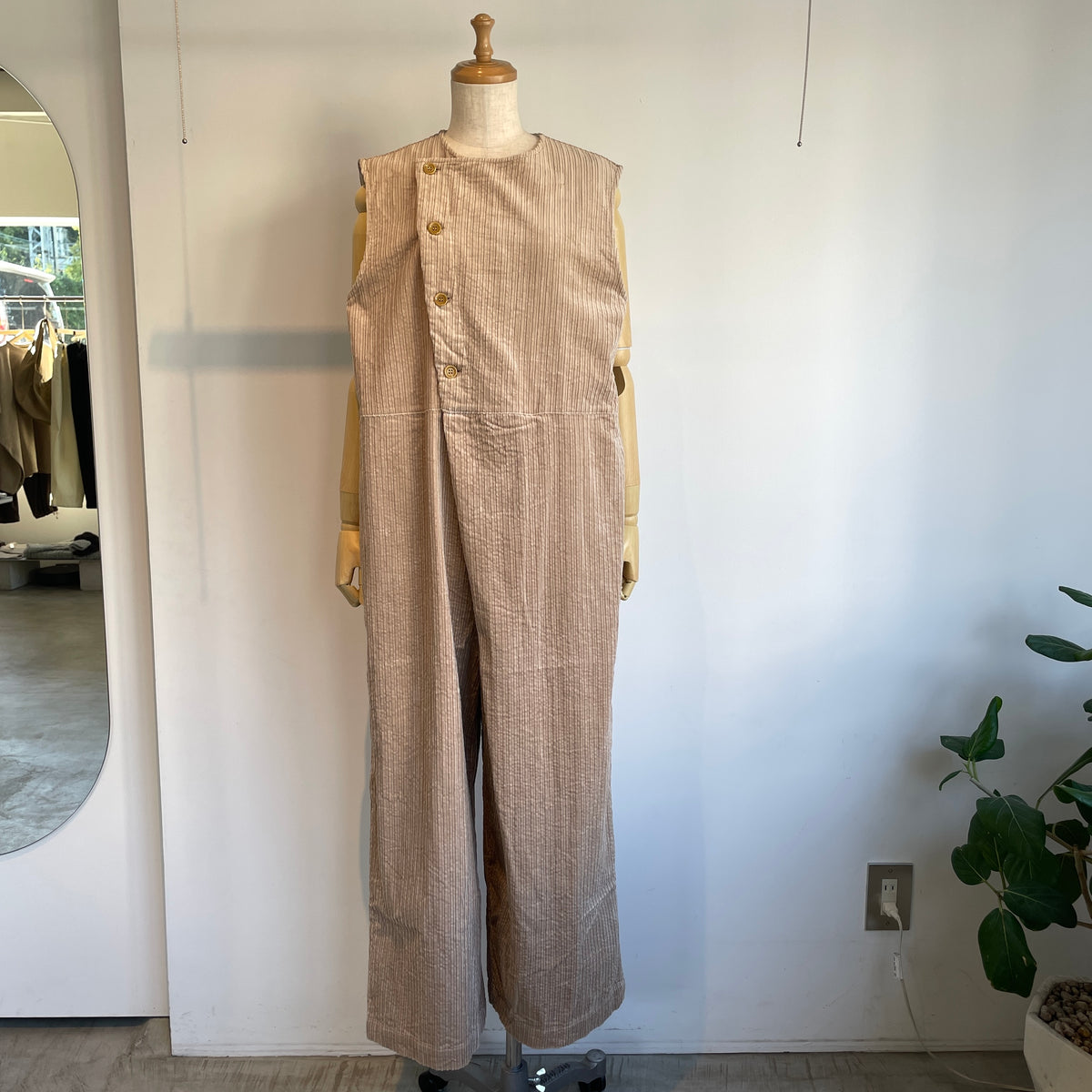 universaltissu//親子コーデュロイラップサロペットPT
UT270PT040