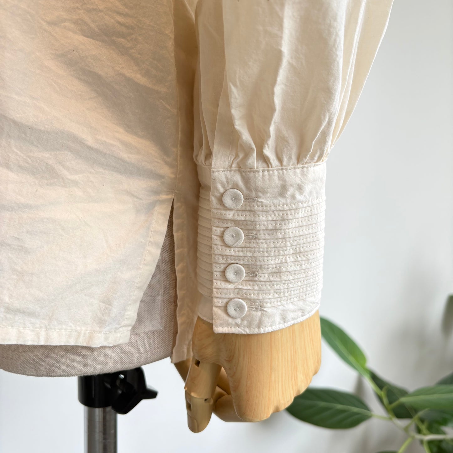 qiri//trapunto quilt collar ブラウス　6301BL007262