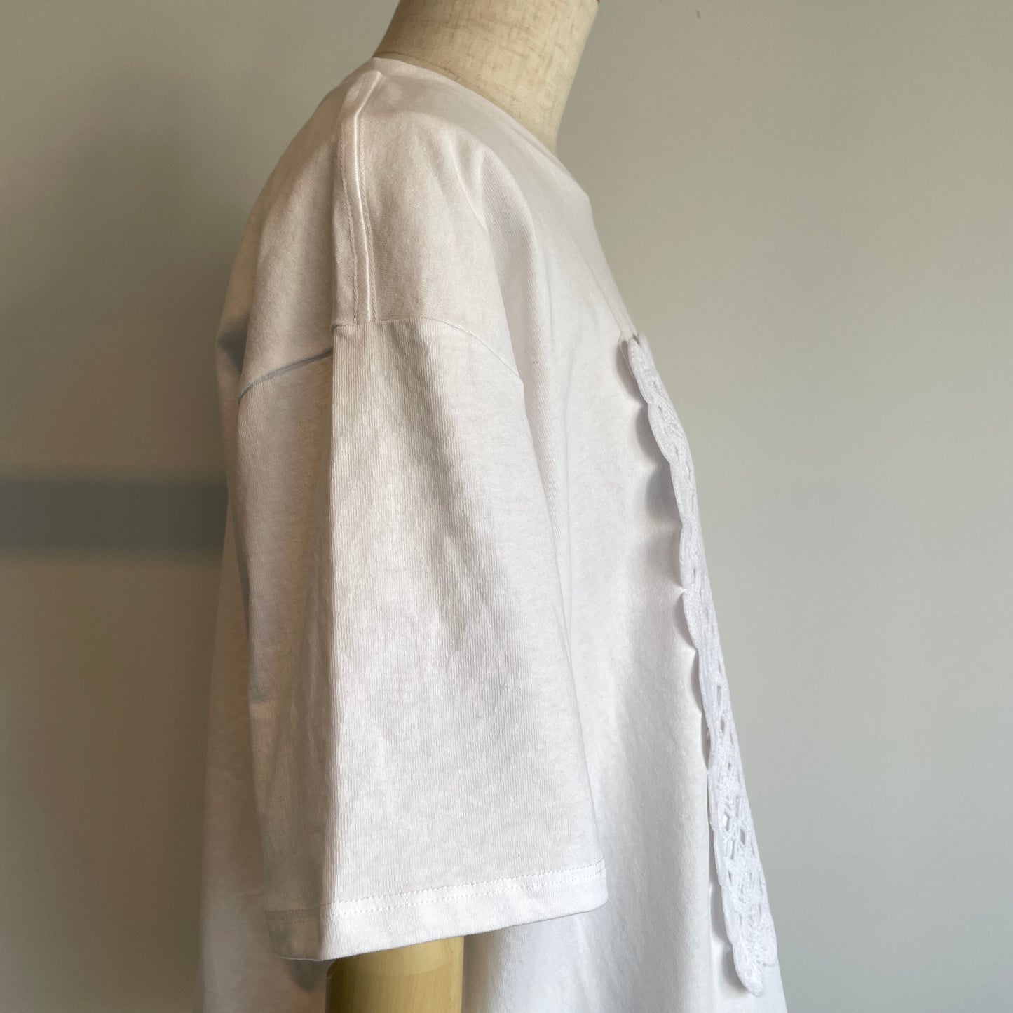yuni//cotton Lace Tシャツ 1701CT011261
