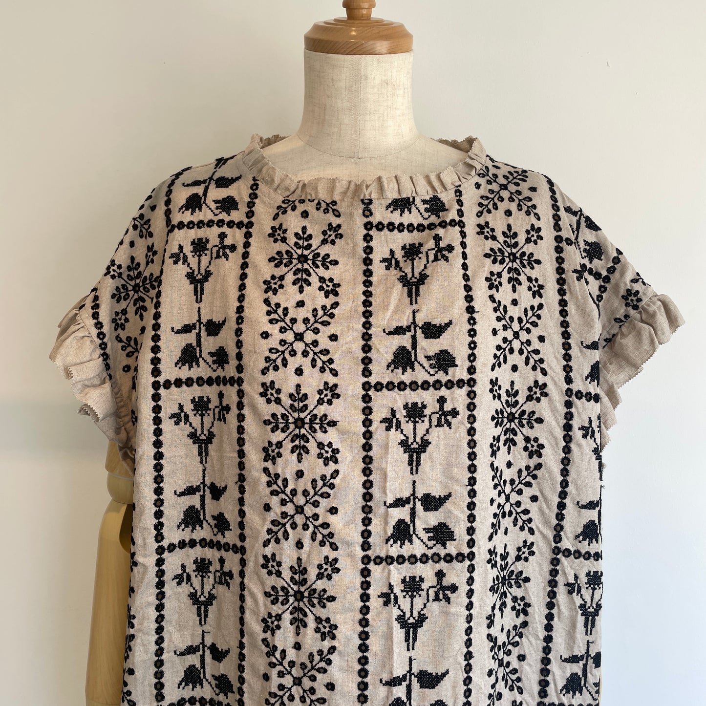 qiri//grow’ embroidery フリルワンピース 6301OP003261