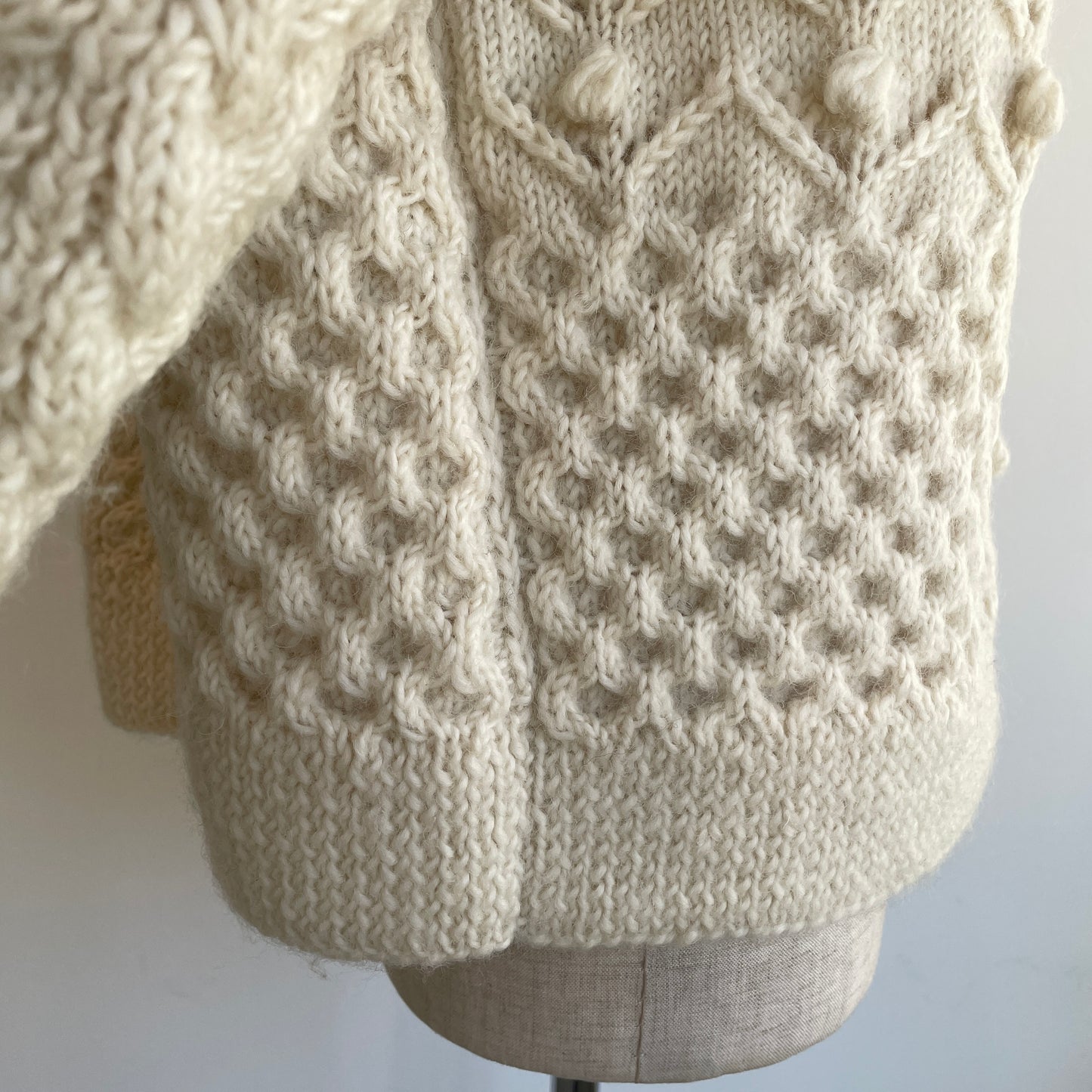 yuni //ネパールハンドニット　PO 1701KN004252