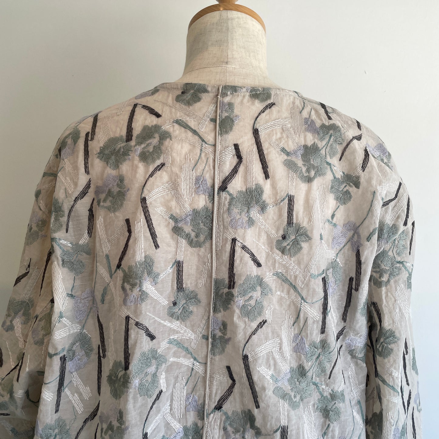yuni//Cotton Nylon sheer blooming embroidery haori ブラウス 1701BL012262