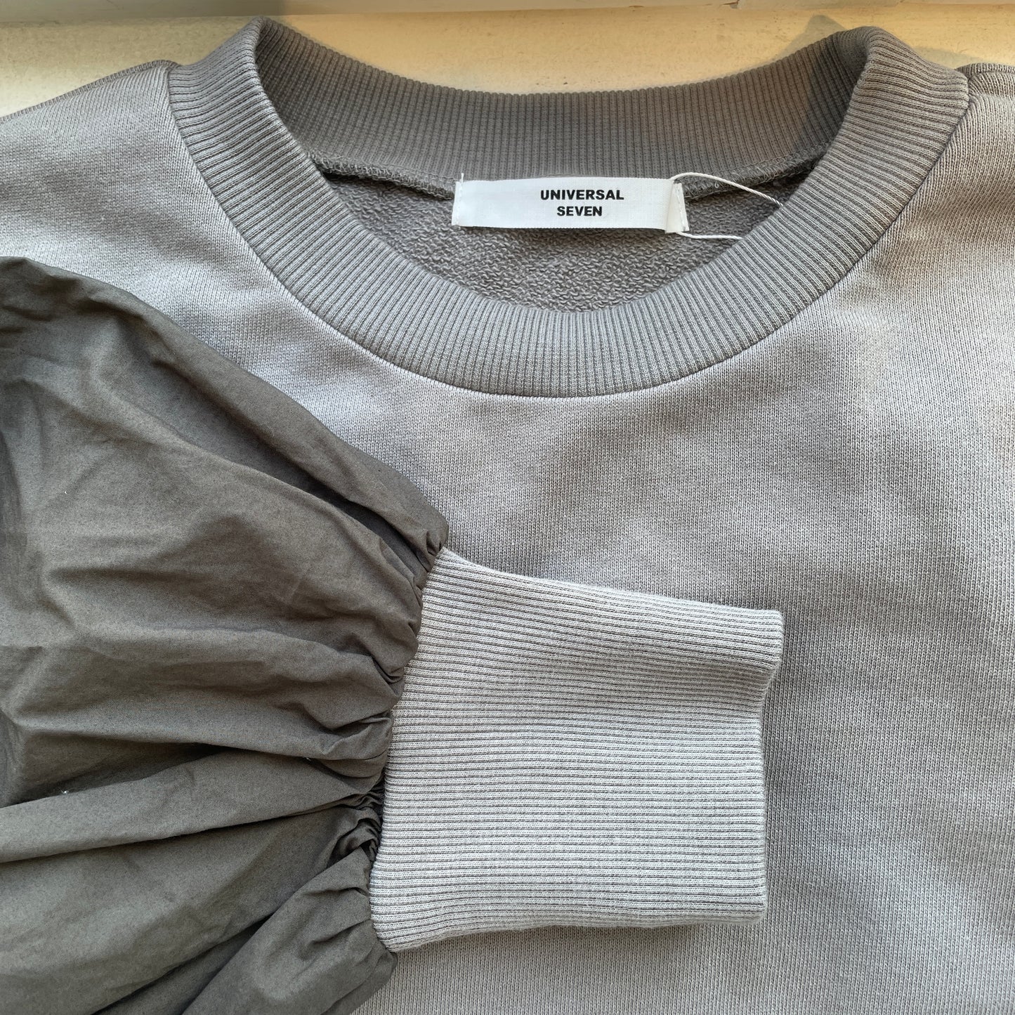 universaltissu//セントラル裏毛タイプライターコンボギャザーPO
US260CT031