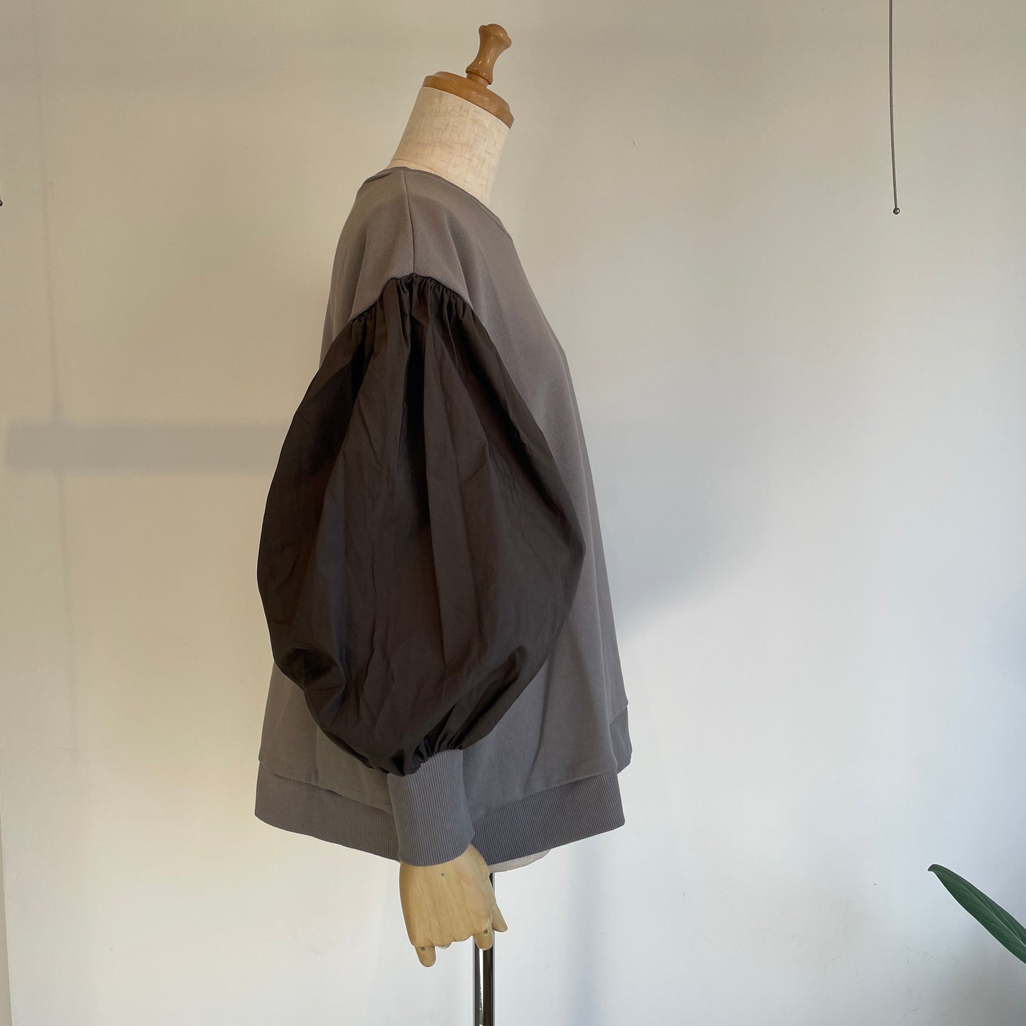 universaltissu//セントラル裏毛タイプライターコンボギャザーPO
US260CT031