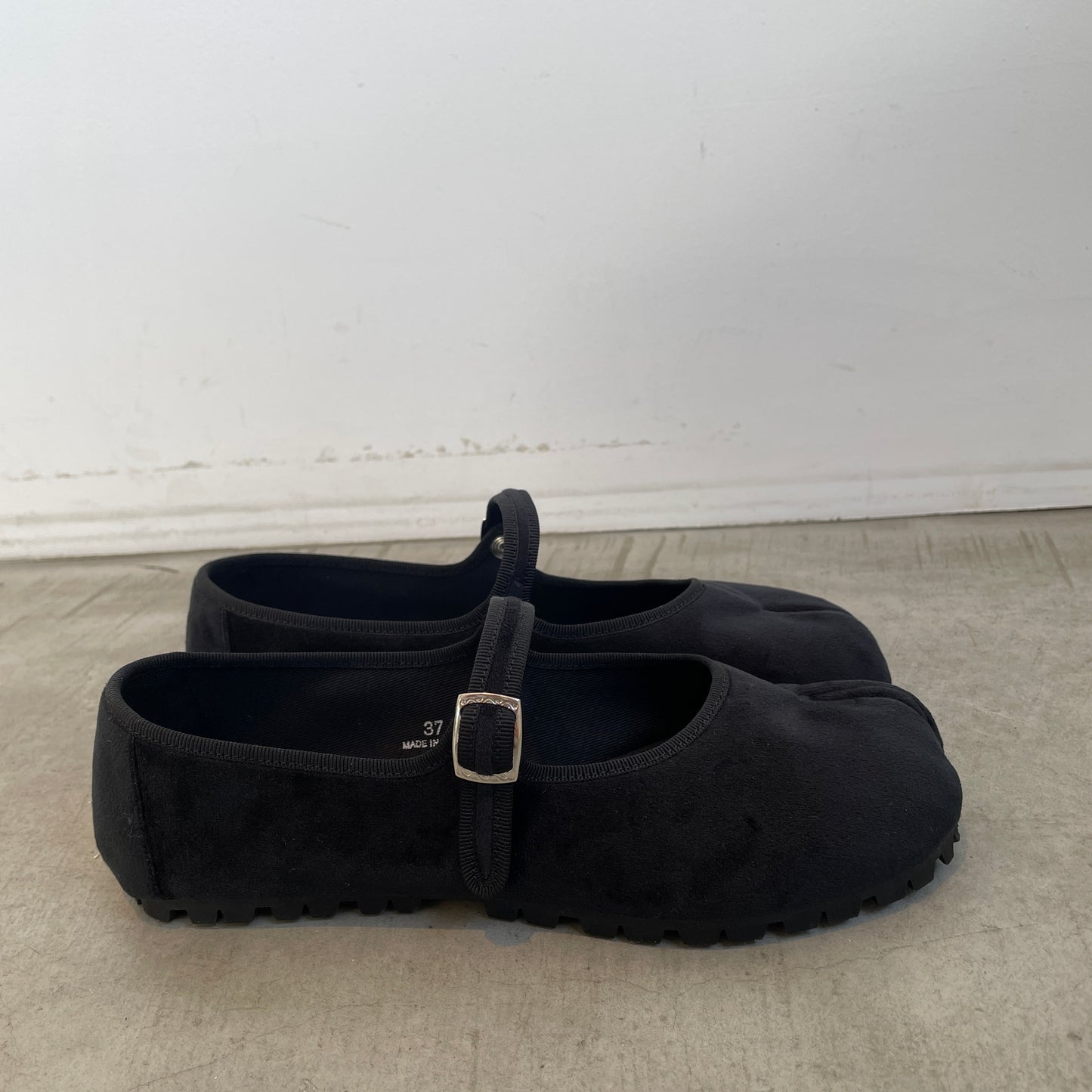 sciuscia//MARYJANE  CLASSIC BLACK(TABI)