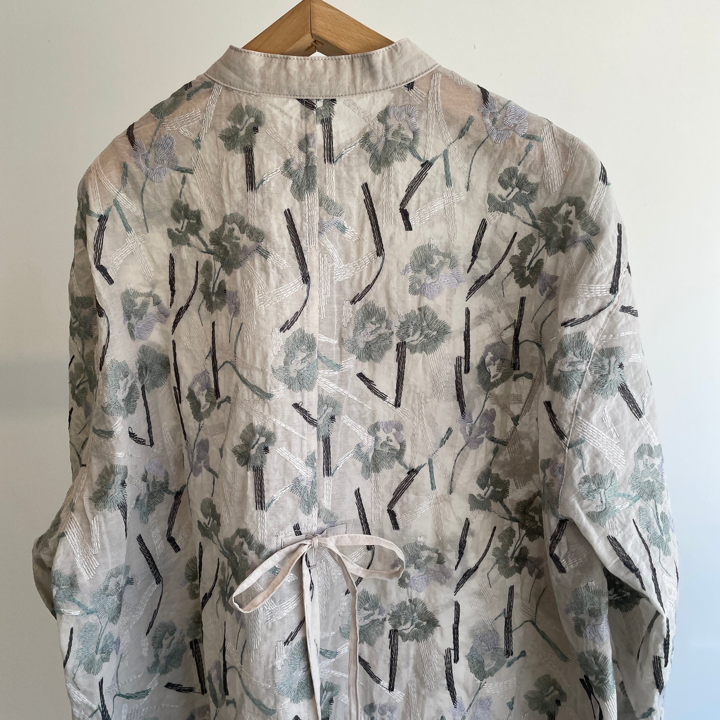 yuni//Cotton Nylon sheer blooming embroidery シャツ 1701BL011262