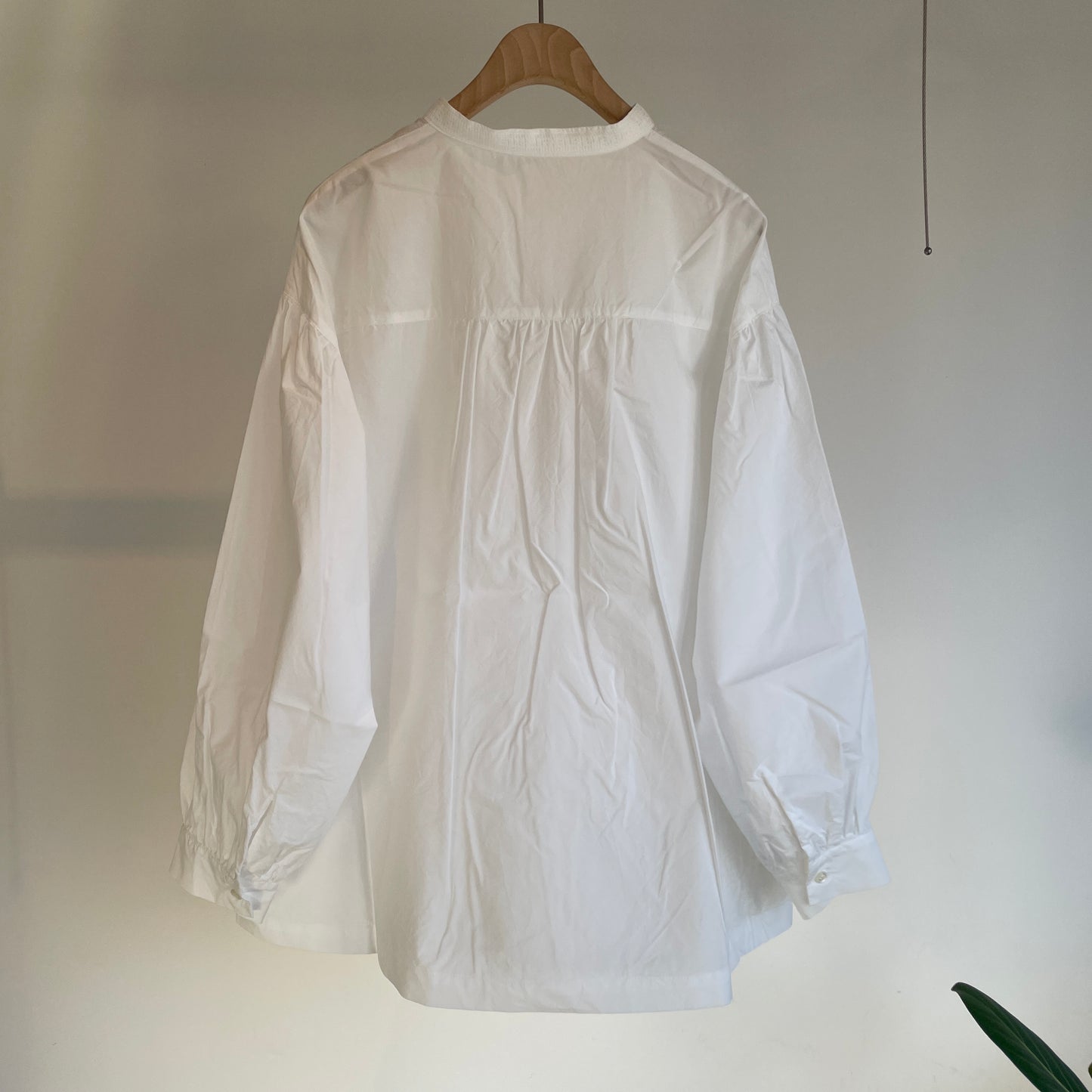 universaltissu//ナチュラルタイプライターイタリアンフィレレースラッフルBL   US260BL037