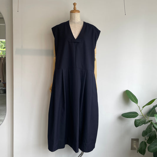 ASEEDONCLOUD //Study uniform dress(Chimney ash wool)  252301